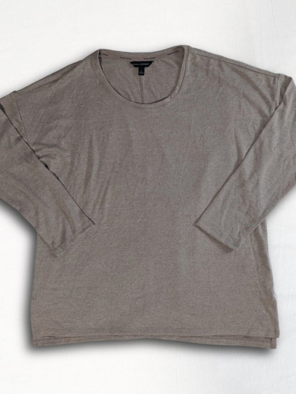 Banana Republic Women's Long Sleeve Crewneck Top Large Tan Heather Basic